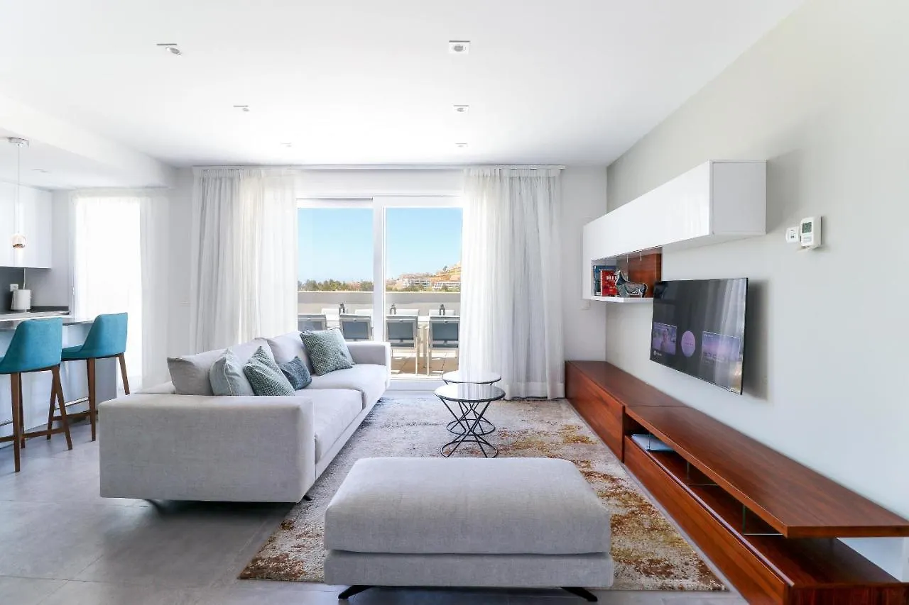 Penthouse With Large Roof Terrace & Plunge Pool Apartment La Cala De Mijas